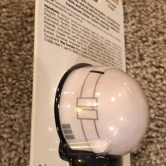 Lip Smacker Tsum Tsum Star Wars Storm Trooper NEW! - Picture 4 of 8